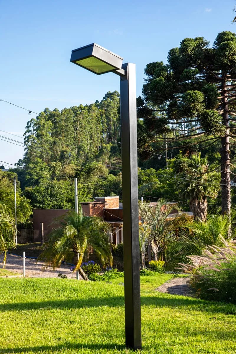 Postes de Iluminação